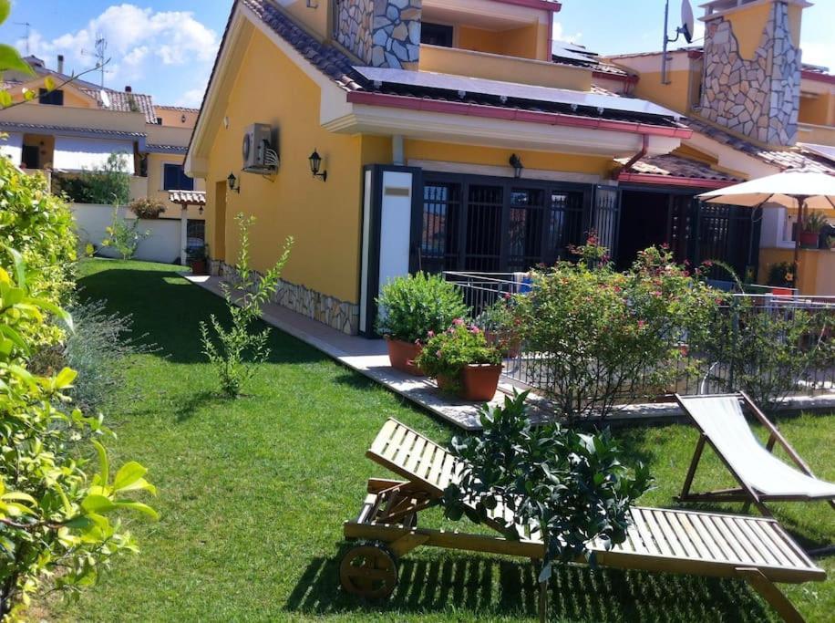 The Wild Lavender Apartment Cecchina Exterior photo